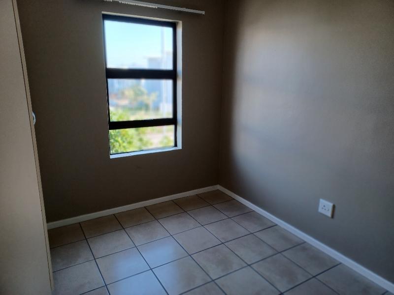 To Let 2 Bedroom Property for Rent in Burgundy Estate Western Cape